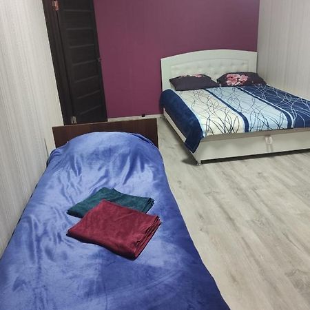 Затишна Квартира Lejlighed Tjerkasy Eksteriør billede